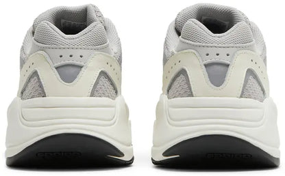 Yeezy 700V2 Static